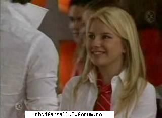 ashley derbez omg experta in bannere & moderatoare
