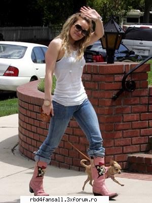hillary duff a6a experta in bannere & moderatoare