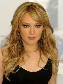 hillary duff a7a experta in bannere & moderatoare
