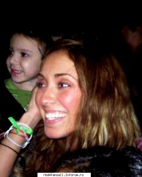 Poze - AnnyTheBest - Anahi