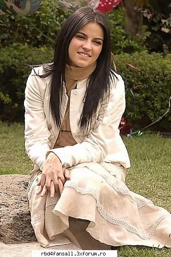 Poze cu May - anahi_christian - Maite